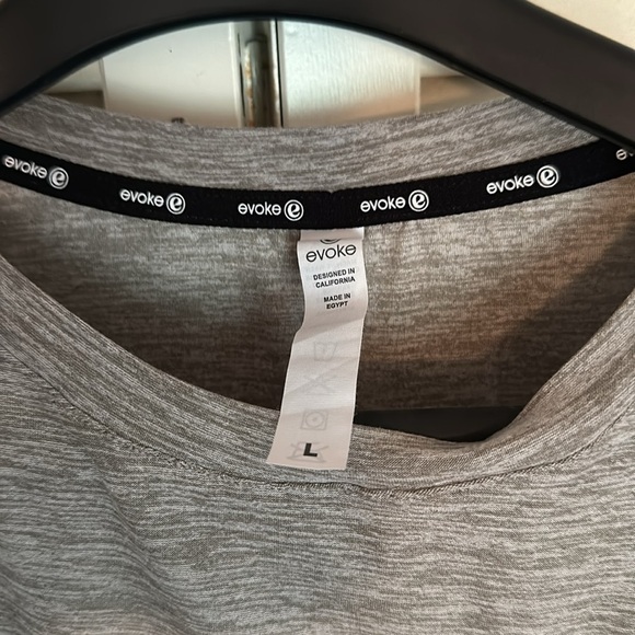 Men’s Evoke pocket tee - Picture 3 of 3